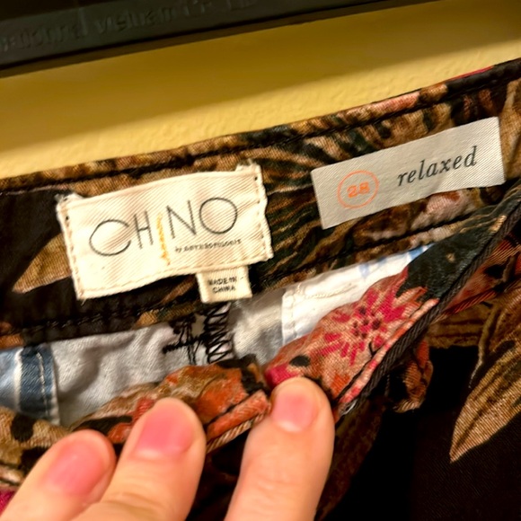 Anthropologie Relaxed Floral Print Chino Pants with Side Trim Size 28 - Picture 4 of 5